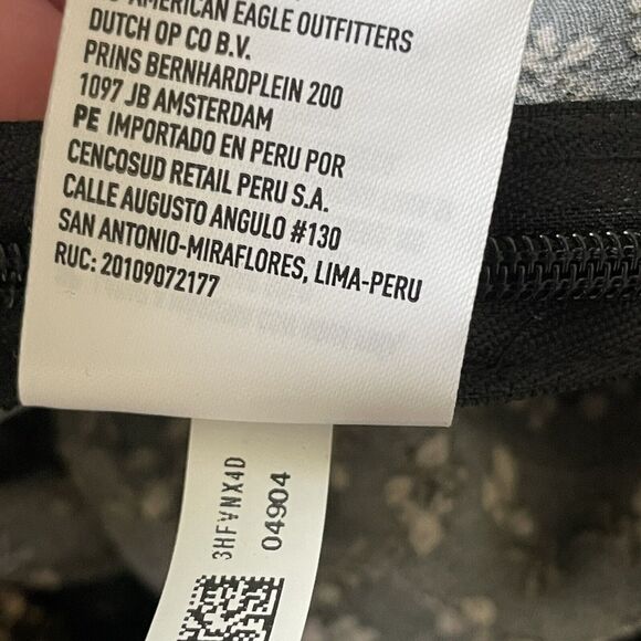 American Eagle Women Romper Dress Black Floral w/ Pockets Size Medium M - Picture 11 of 12